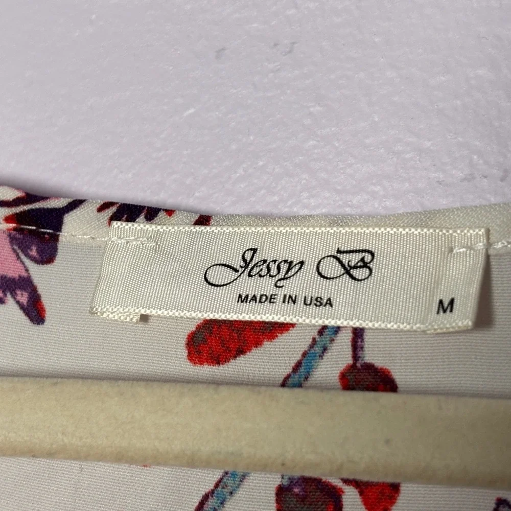 Jessy B Tunic Top M White Floral V-Neck Short Sleeve Boho Cottagecore NO BELT - Picture 4 of 4